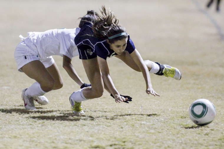 Diablos Soccer Classic: DV Sweep